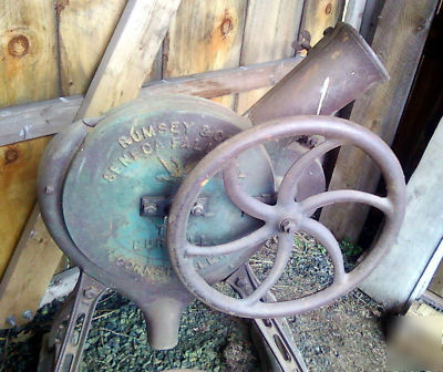 Antique rumsey & co seneca falls, ny corn sheller farm