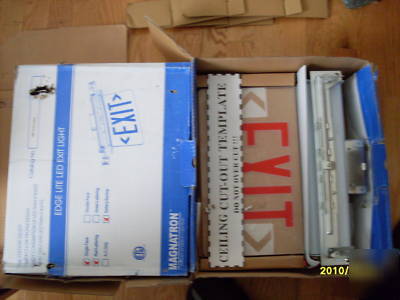 Magnatron red edge lite led exit light RMELXTEU1RCWEM