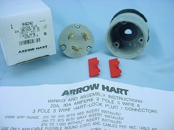 Crouse L10-20 locking plug 20A 125/250V AH6242