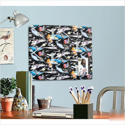 Nasa discover space shuttle memo board