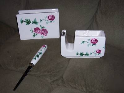 Porcelain desk set with pink roses