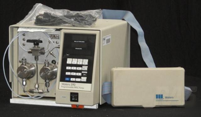 Waters 590 hplc programmable solvent pump module =)
