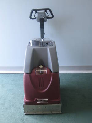 Minuteman walk behind carpet extractor 17X 