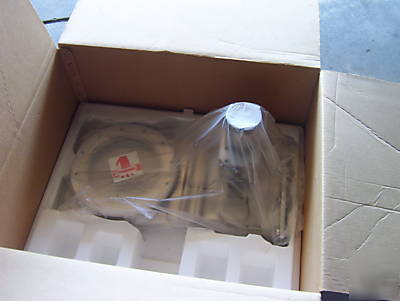 New control gate valve, vat series 64, DN200, 8