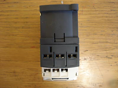 Square d telemecanique contactor LC1D18BD
