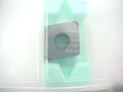 Tungaloy 2QP CNGA120412 w grade BX330 t cbn insert