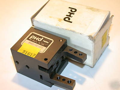 2 phd 2 finger precision angular air gripper 8420-02