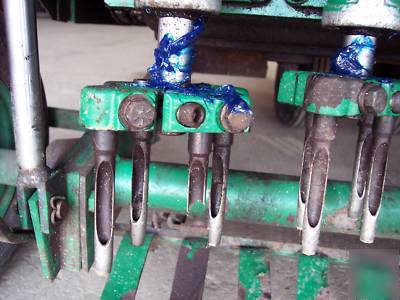 Greensaire 24 aerator