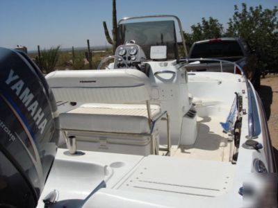 2006 triumph boat 190 bay aluminum trailer 73 hours gd