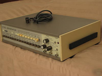 B & k 1251 ntsc color bar generator