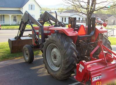 2000 massey ferguson 271 diesel tractor w/ loader only