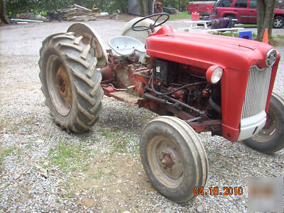 1959 ford model 671 tractor 