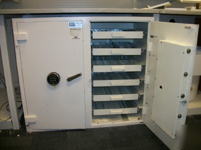 Css double door undercounter pharmacy safe narcodics