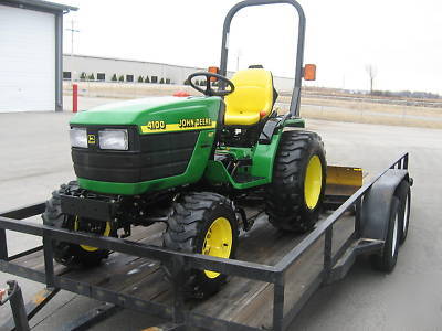 John deere 4100 lawn/garder/farm tractor w/ trailer 