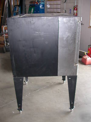 Blodgett full-size dual flow gas convetion oven dfg-100