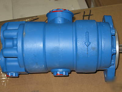 New eaton series twin gear pump. 26515-rae. 