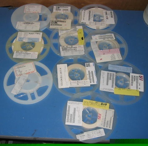 Lot of 10 reels of mixed quantity resistors