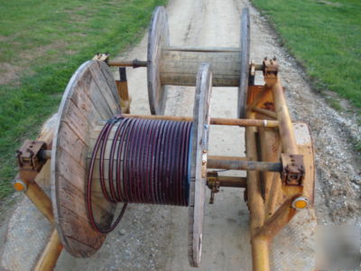 Eaton utility reel trailer, holds 2 reels, great shape 